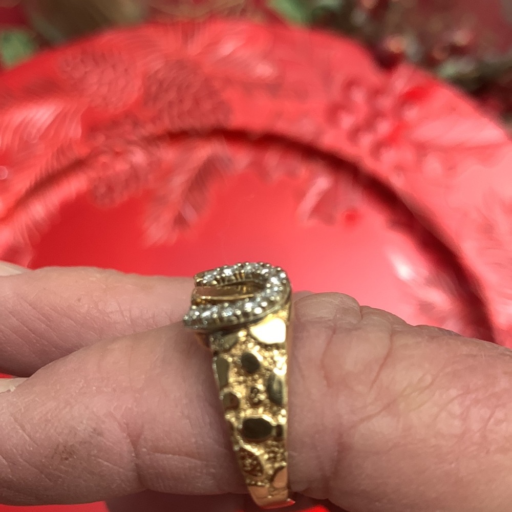 14 K GOLD  DOUBLE HORSESHOE RING - Picture 17 of 17